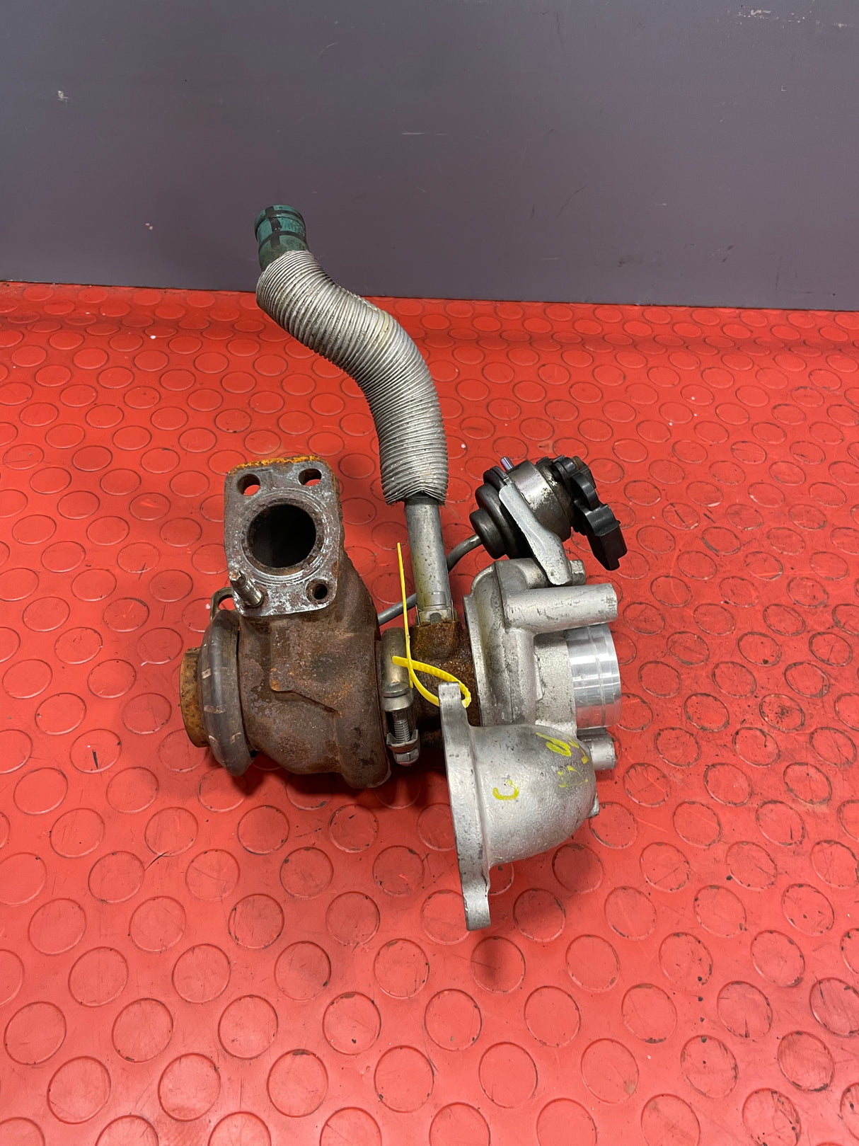 Citroen Berlingo/Peugeot Partner TURBOCHARGER with ACTUATOR (May Require Cleaning) (3 Pin) 1.6 2008-2016 P/N 9673283680 - 9