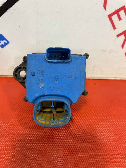 Citroen Berlingo/Peugeot Partner HEATER FAN RESISTOR 1.6HDI 2008-2018 P/N 9862240180
