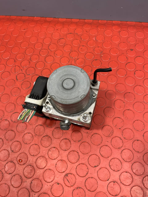 Citroen Berlingo/Peugeot Partner ABS BRAKE MODULE 2016 P/N 9801127680 / 0265209025