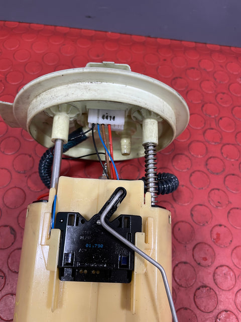 Ford Transit Custom 2.2 SENDER UNIT/PUMP FWD 2013-2018 P/N BK219H307BC