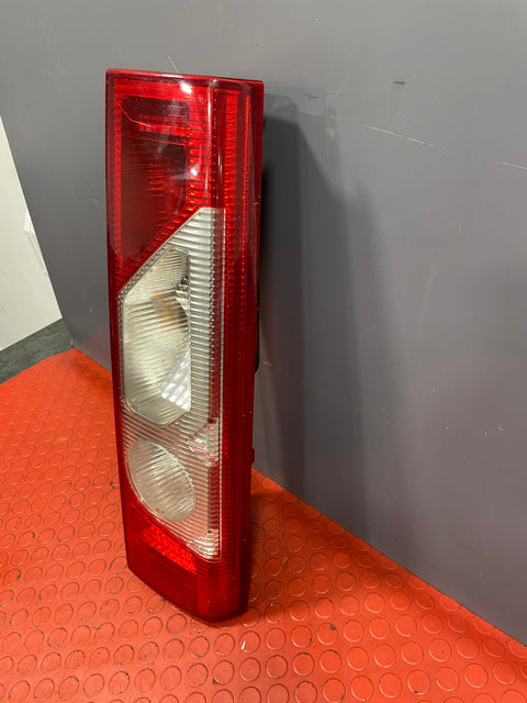 Peugeot Expert/Citroen Dispatch/Fiat Scudo/Toyota Proace TAIL LIGHT ASSEMBLY Driver's Side 2008-2016 P/N 1400455780