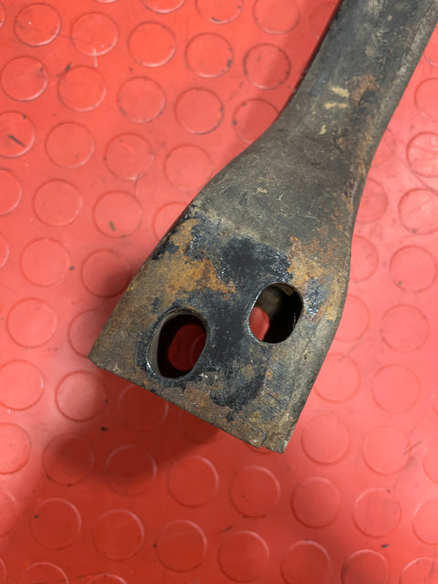 Nissan Navara D40 2.5 CROSSMEMBER 2005-2015 P/N 29981001