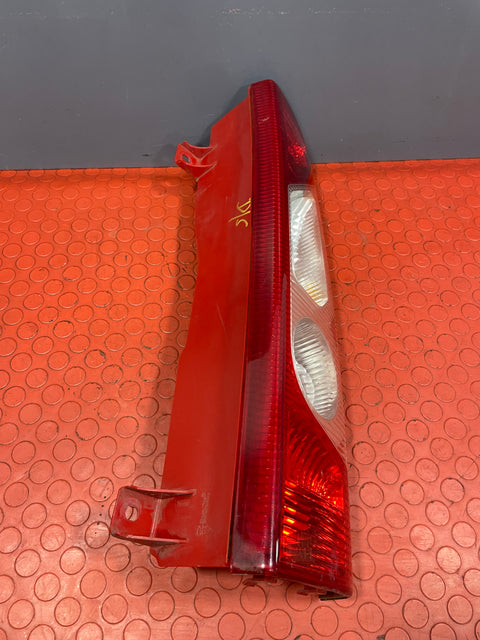 Peugeot Expert/Citroen Dispatch/Fiat Scudo/Toyota Proace TAIL LIGHT ASSEMBLY Driver's Side 2008-2016 P/N 1400455780 - 1
