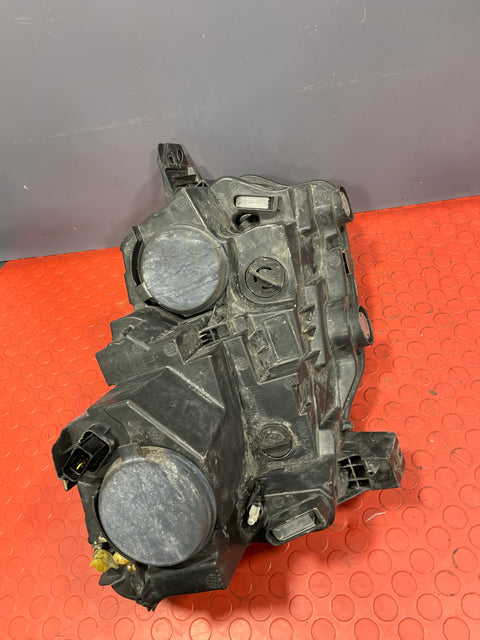 Citroen Berlingo/Peugeot Partner/Vauxhall Combo/Toyota Proace City HEADLIGHT ASSEMBLY Passenger's Side 2019-2024 P/N 9816824180