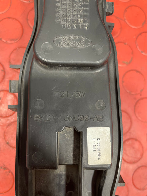 Ford Transit Custom TAIL LIGHTH BULB HOLDER Passenger's Side 2013-2016 P/N BK2113N099AB