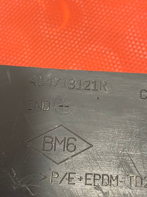 Renault STEERING COLUMN TRIM P/N 484713121R