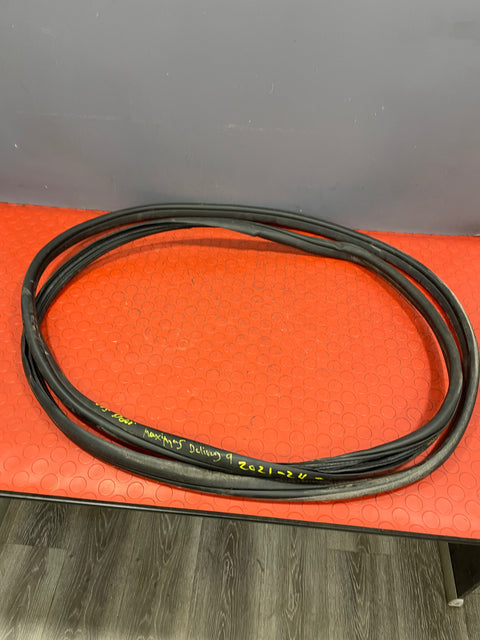 Saic Maxus Deliver 9 RUBBER DOOR SEAL Front Driver's Side 2021-2024 R/N SMD92021FRH