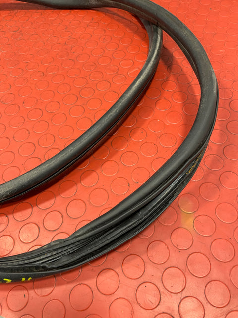 Saic Maxus Deliver 9 RUBBER DOOR SEAL Front Driver's Side 2021-2024 R/N SMD92021FRH