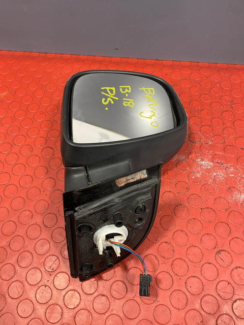 Peugeot Partner/Citroen Berlingo PASSENGER's SIDE WING MIRROR LH 2011-2018 1.6 P/N 232673075 - 3