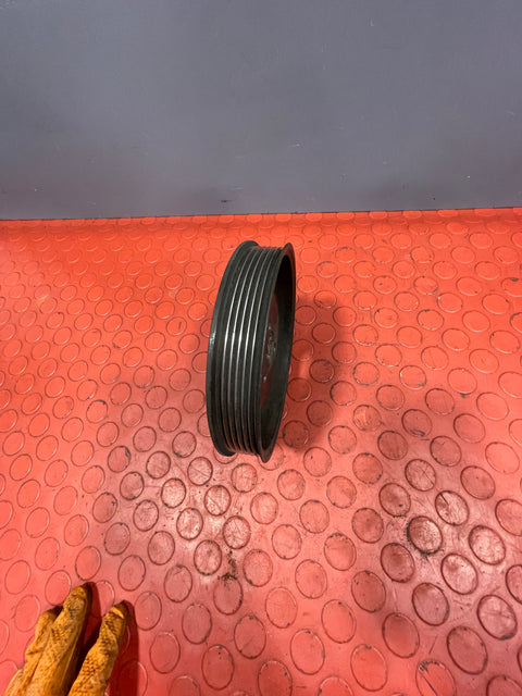 Volkswagen Crafter/Transporter POWER STEERING PUMP PULLEY 2014 P/N 074121031