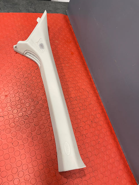 Saic Maxus Deliver 9 A PILLAR TRIM Driver's Side 2021-2024 P/N C00099930