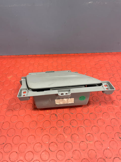 Saic Maxus Deliver 9 DASHBOARD PANEL CIGARETTE ASHTRAY 2021-2024 P/N SV63 / P00041