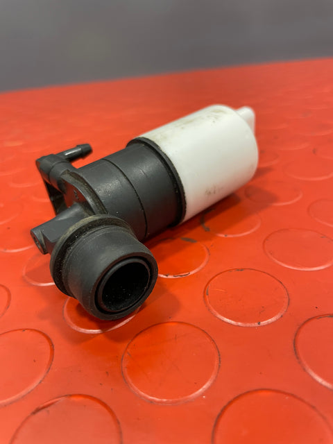 Citroen/Peugeot/Fiat WINDSCREEN WASHER WATER PUMP P/N 363338790