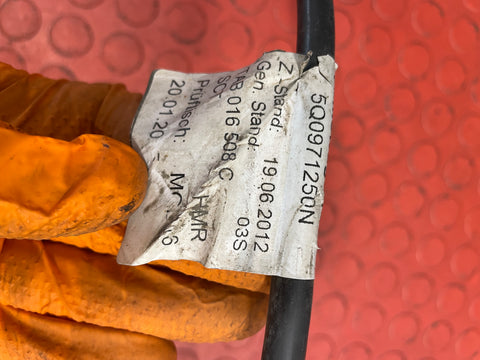 Volkswagen Golf NEGATIVE BATTERY CABLE MK7 2015 P/N 5Q0971250N