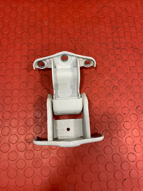 Renault Trafic/Vauxhall Vivaro REAR DOOR UPPER HINGE (White) 2014-2019 P/N 904006707R - 1