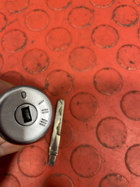 Ford Transit Custom MK8 IGNITION BARREL & 1 KEY 2016 P/N BK2T15K601AB - 3