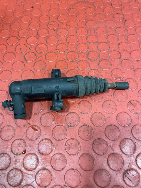 Fiat Ducato/Peugeot Boxer/Citroen Relay CLUTCH MASTER CYLINDER 2008-2016 P/N 55196193