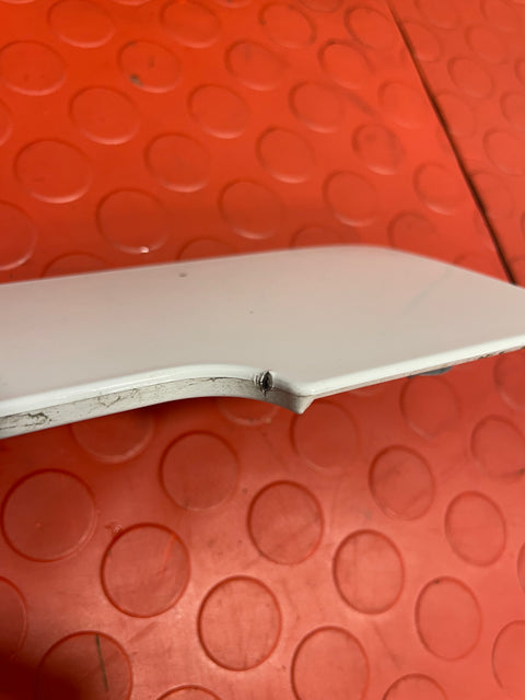 Vauxhall Vivaro/Citroen Dispatch/Peugeot Expert DOOR RUNNER MOULDING (white) N/S/R 2022 P/N 9808384380