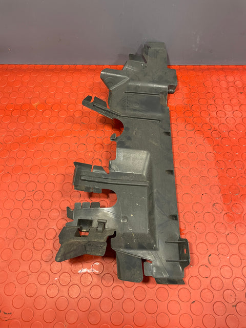 Citroen Berlingo/Peugeot Partner DRIVER SIDE RADIATOR TRIM 2008-2018 P/N 9680450480