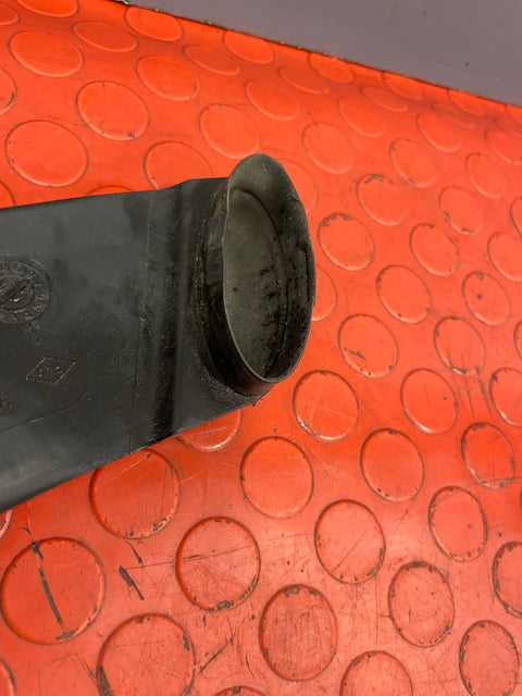 Vauxhall Vivaro/Renault Trafic/Nissan Nv300 ECU COVER COOLING PIPE 2015-2019 P/N 244936098R