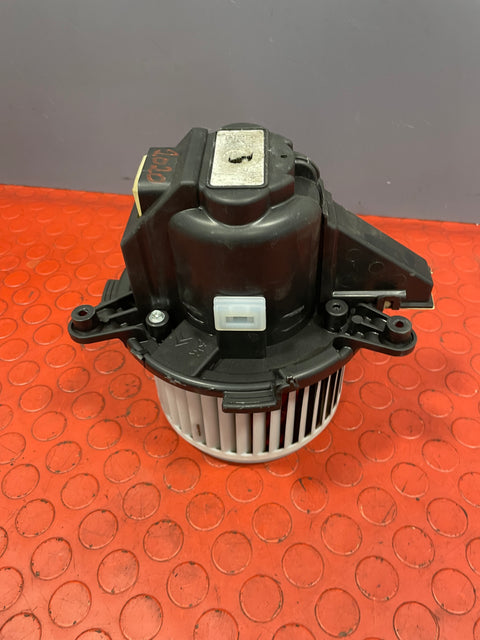 Peugeot Partner/Citroen Berlingo/Vauxhall Combo/Toyota Proace City HEATER BLOWER MOTOR & FAN 2019-2024 P/N 5P1330400