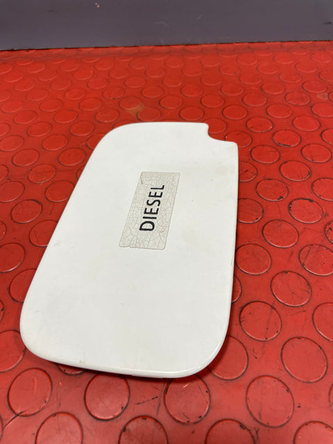Citroen Berlingo/Peugeot Partner FUEL DOOR COVER/FUEL FILLER FLAP ( White/Diesel Sticker ) 2008-2018 P/N 9680449680 - 5
