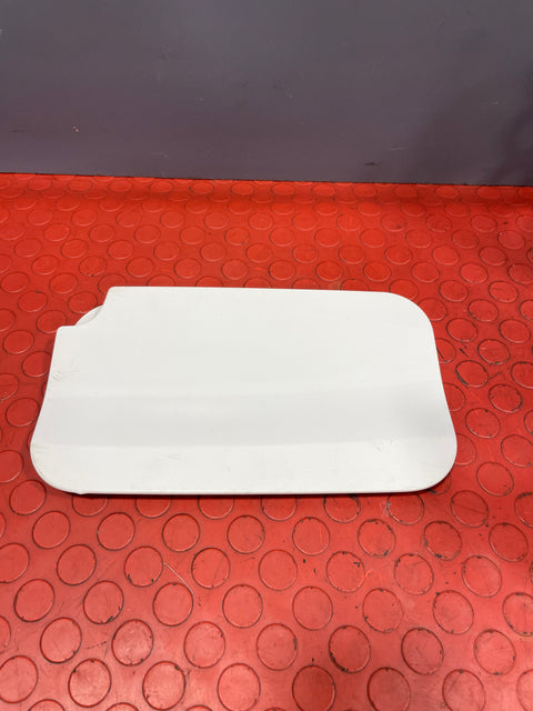 Citroen Berlingo/Peuegot Partner/Vauxhall Combo/Toyota Proace City FUEL FILLER FLAP/FUEL DOOR COVER (White) 2019-2024 P/N 9817924480