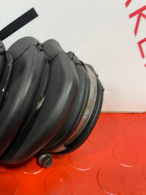 Ford Transit Connect AIR INTAKE TURBO PIPE 2013-2018 1.5L P/N AV619C623 cc