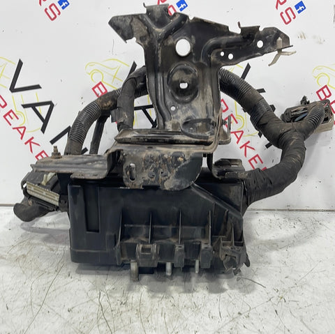 Ford Transit ENGINE BAY FUSE BOX WITH WIRING AND BRACKET 2.0tdci P/N GK3T9K499FBC