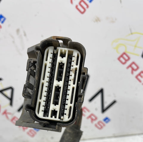 Ford Transit ENGINE BAY FUSE BOX WITH WIRING AND BRACKET 2.0tdci P/N GK3T9K499FBC