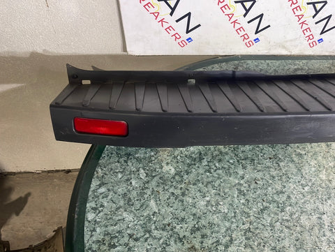 Ford Transit MK8 REAR BUMPER CENTRE SECTION STEP COVER (NO SENSORS) 2013-2018 P/N BK3117E926
