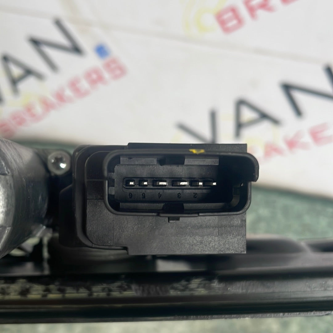 Vauxhall Vivaro WINDOW REGULATOR FRONT PASSENGER'S SIDE (6 Pin) 2021 P/N 9829503680