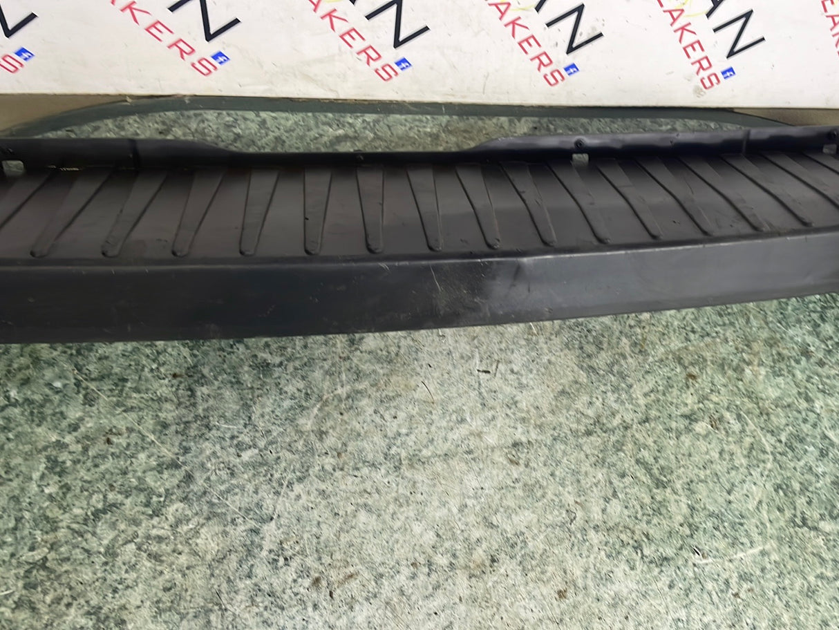 Ford Transit MK8 REAR BUMPER CENTRE SECTION STEP COVER (NO SENSORS) 2013-2018 P/N BK3117E926