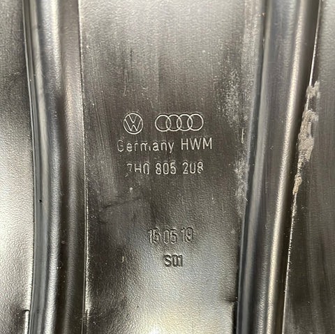 2019 Volkswagen Transporter T6 bulkhead plate