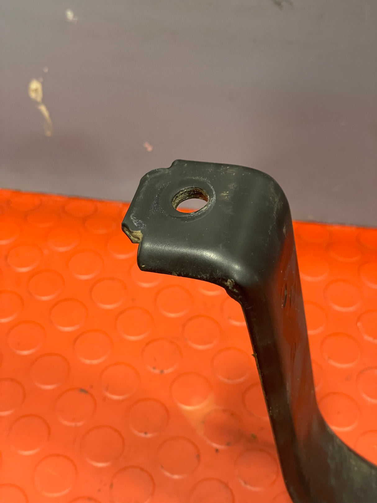 Ford Transit Custom FUEL TANK STRAP 2019-2023 2.0 P/N BK219092AE - 2
