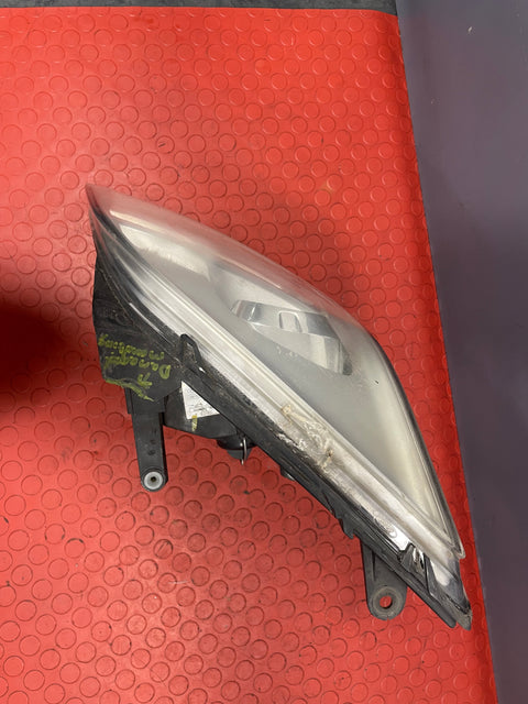 Ford Transit HEADLIGHT ASSEMBLY Mk7 2007-2013 Drivers Side (DAMAGED MOUNTING BRACKET) P/N 6C1113W029BG