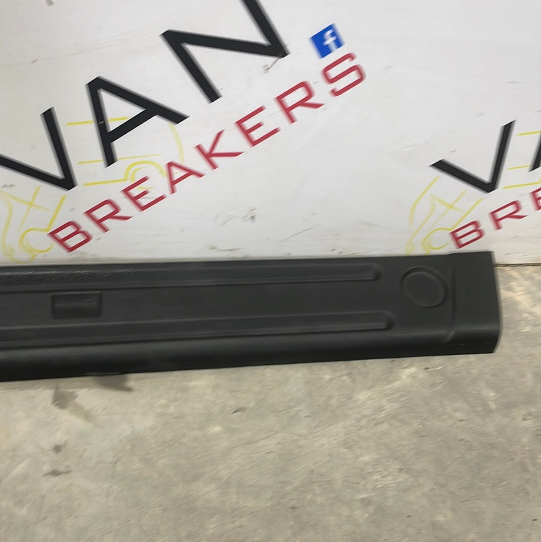 Ford Ranger Wildtrak REAR INTERIOR TRIM/MOLDING 2022 P/N JB3B25403A86BE