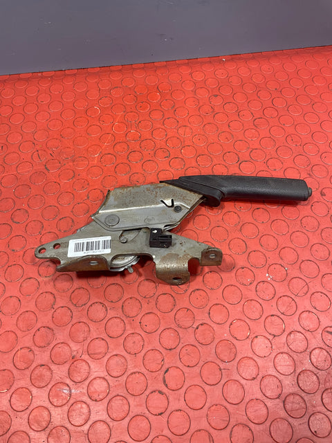 Toyota Hilux HANDBRAKE LEVER ASSEMBLY 2020 P/N 462010K210C0