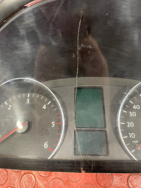 Volkswagen Crafter INSTRUMENT CLUSTER SPEEDOMETER 2006-2016 (CRACKED GLASS) P/N A9069006502