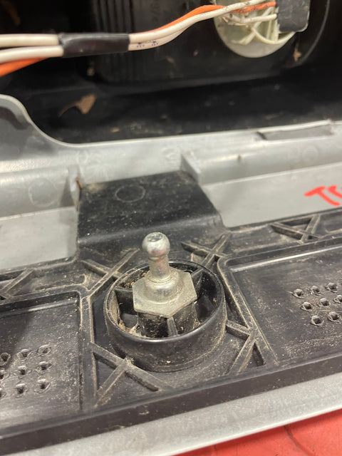 Renault Trafic/Vauxhall Vivaro REAR TAILLIGHT ASSEMBLY w/  HOUSING Passenger's Side White 2014-2019 P/N 93450959