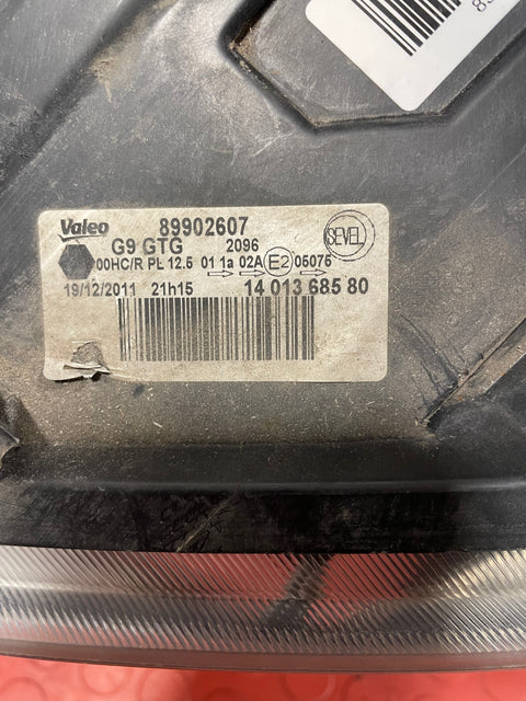 Citroen Dispatch/Peugeot Expert PASSENGER SIDE HEADLIGHT 2011-2016 P/N 89902607 - 3