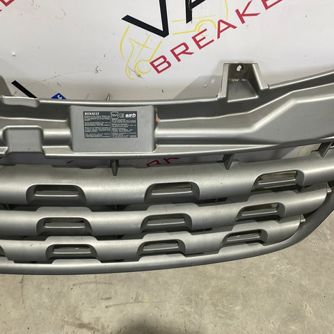 Renault Master FRONT BUMPER GRILL 2016 P/N 623100256R