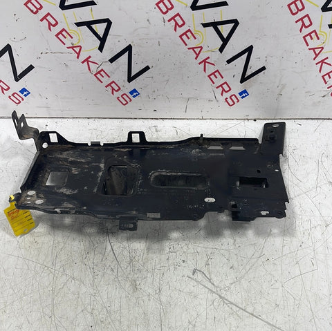 Citroen Dispatch/ Peugeot Expert/ Toyota Proace/ Vauxhall Vivaro(19) BATTERY TRAY  981528858000