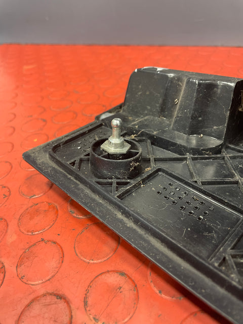 Renault Trafic/Vauxhall Vivaro REAR TAILLIGHT LENSE (Scraped Lens W/O Bulb Mounting/Holder) Drivers Side 2014-2019 P/N 93450968 - 1