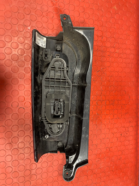 Citroen Berlingo/Peugeot Partner/Vauxhall Combo/Toyota Proace City PASSENGER'S SIDE TAILLIGHT 2019-2024 P/N 9819235880 - 3
