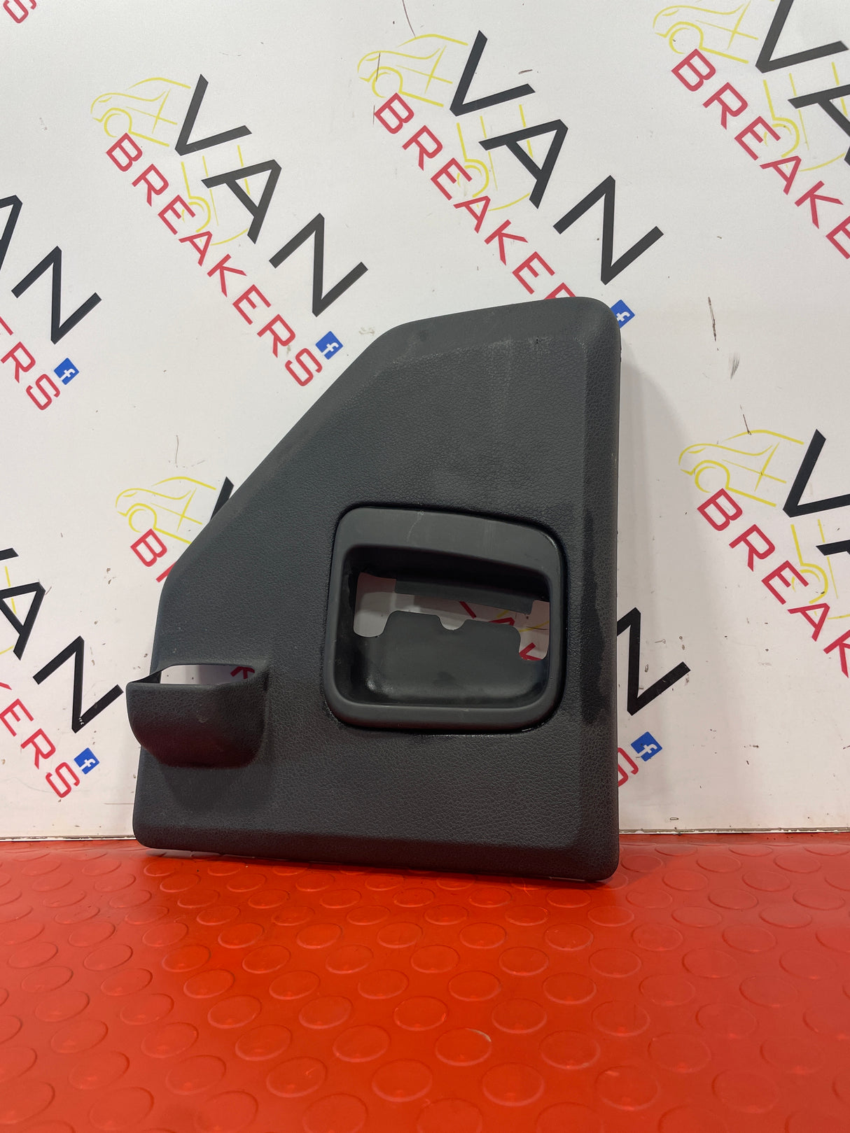 Dispatch Expert Proace SLIDING DOOR INNER HANDLE 2019-2023   P/N 98099548