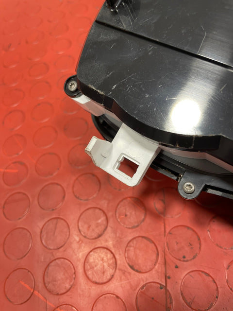 Citroen Dispatch/Peugeot Expert/Vauxhall Vivaro/Toyota Proace/Fiat Scudo DASH CLOCKS INSTRUMENT CLUSTER PANEL 2016-2024 P/N 9831168880