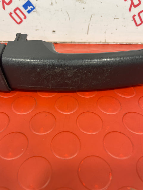 Renault Trafic III (2019)  / Master (2016) PASSENGER SIDE FRONT OUTER DOOR HANDLE  (X82)  2019 P/N 806062978R