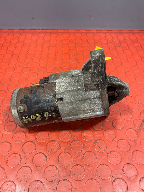 Renault Trafic/Vauxhall Vivaro STARTER MOTOR 1.6 2014-2019 P/N 233009590R - 1