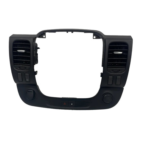 Renault Trafic/Vauxhall Vivaro CENTRAL RADIO TRIM WITH AIR VENTS, CENTRAL LOCKING SWITCH AND HAZARD LIGHT SWITCH 2015-2019 P/N 93452450